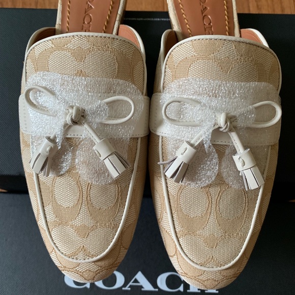 Coach Stassi Signature Slide - Picture 4 of 6